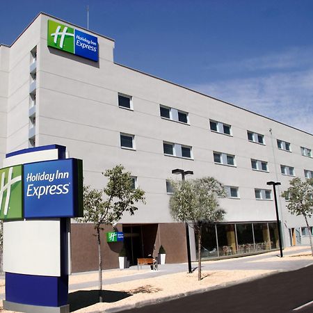Holiday Inn Express Madrid-Getafe By Ihg Zewnętrze zdjęcie