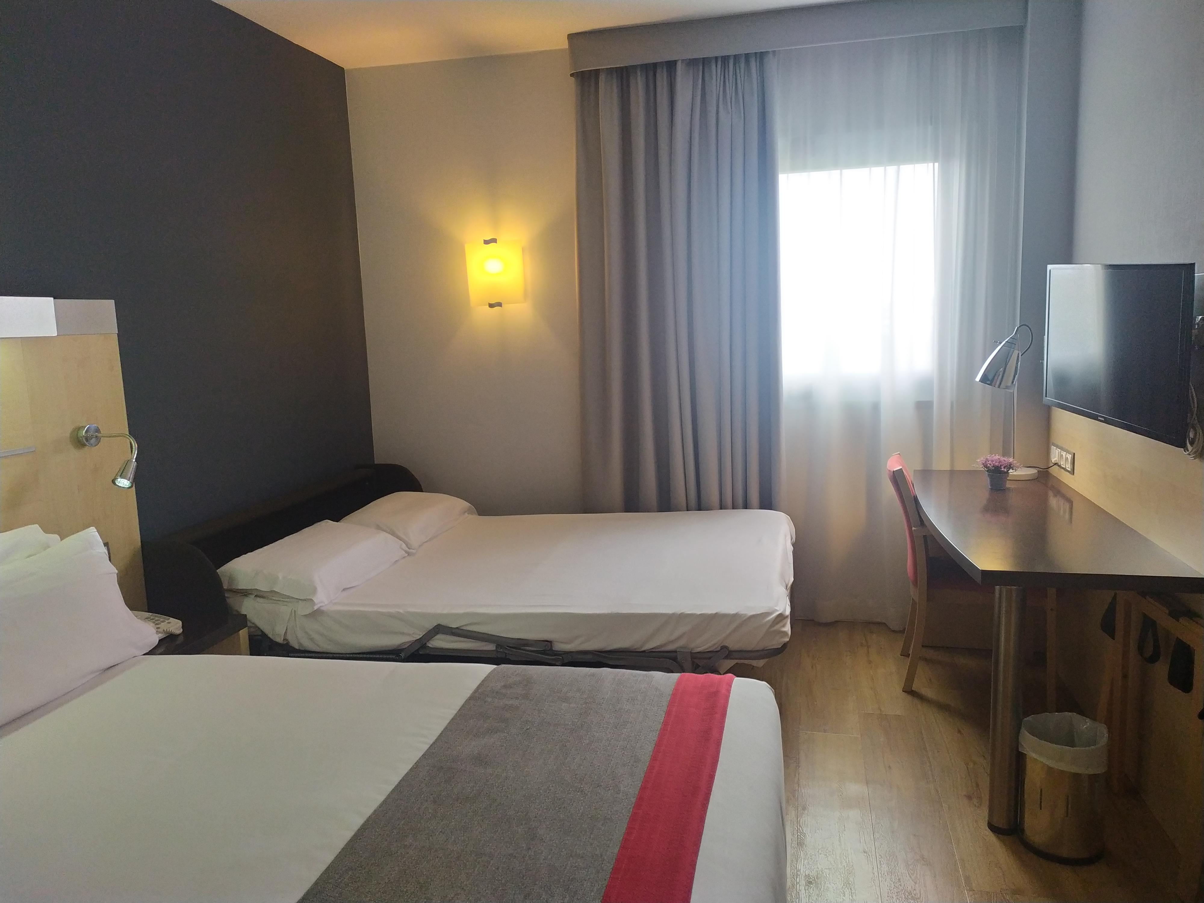 Holiday Inn Express Madrid-Getafe By Ihg Zewnętrze zdjęcie