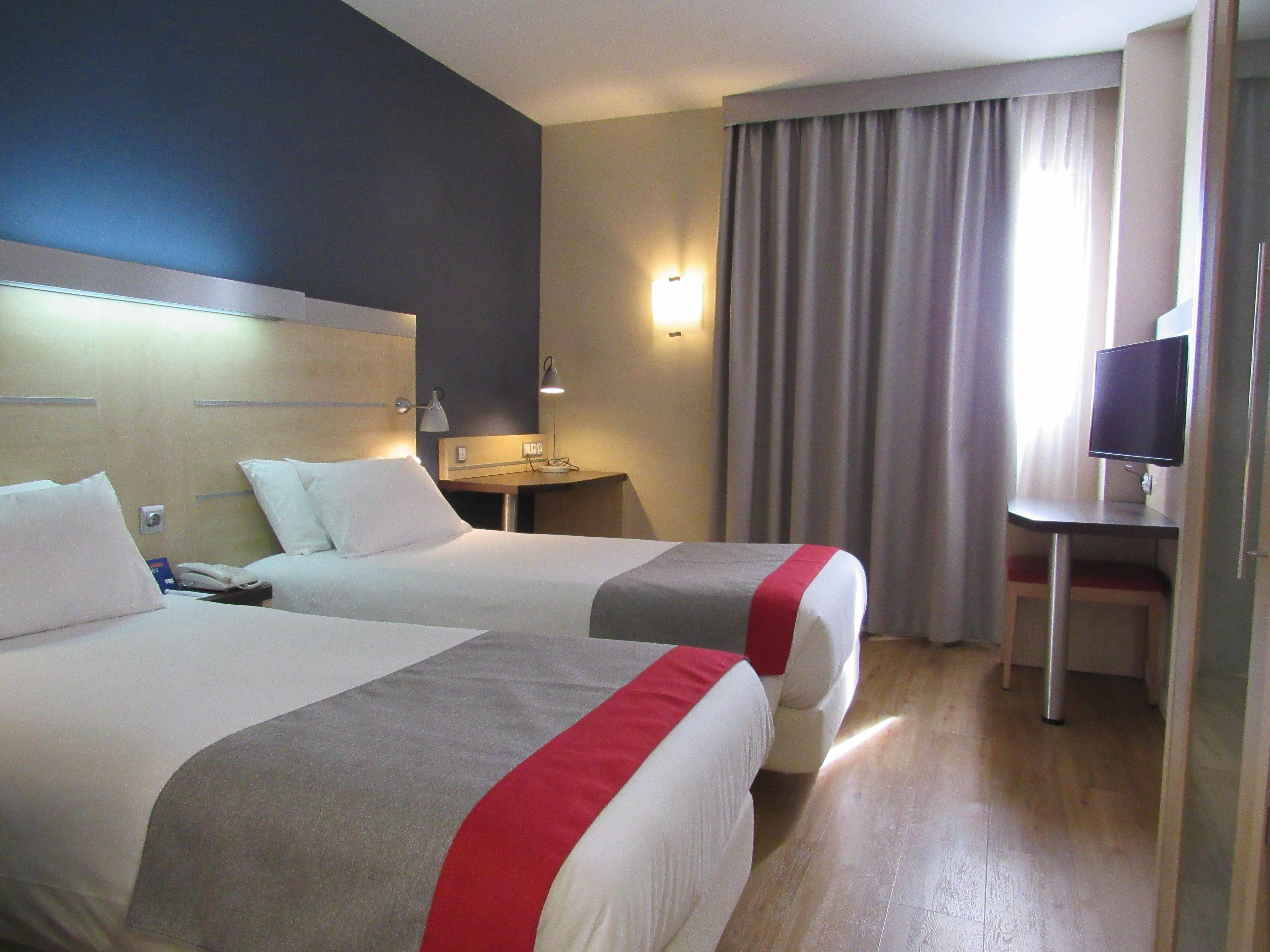 Holiday Inn Express Madrid-Getafe By Ihg Zewnętrze zdjęcie
