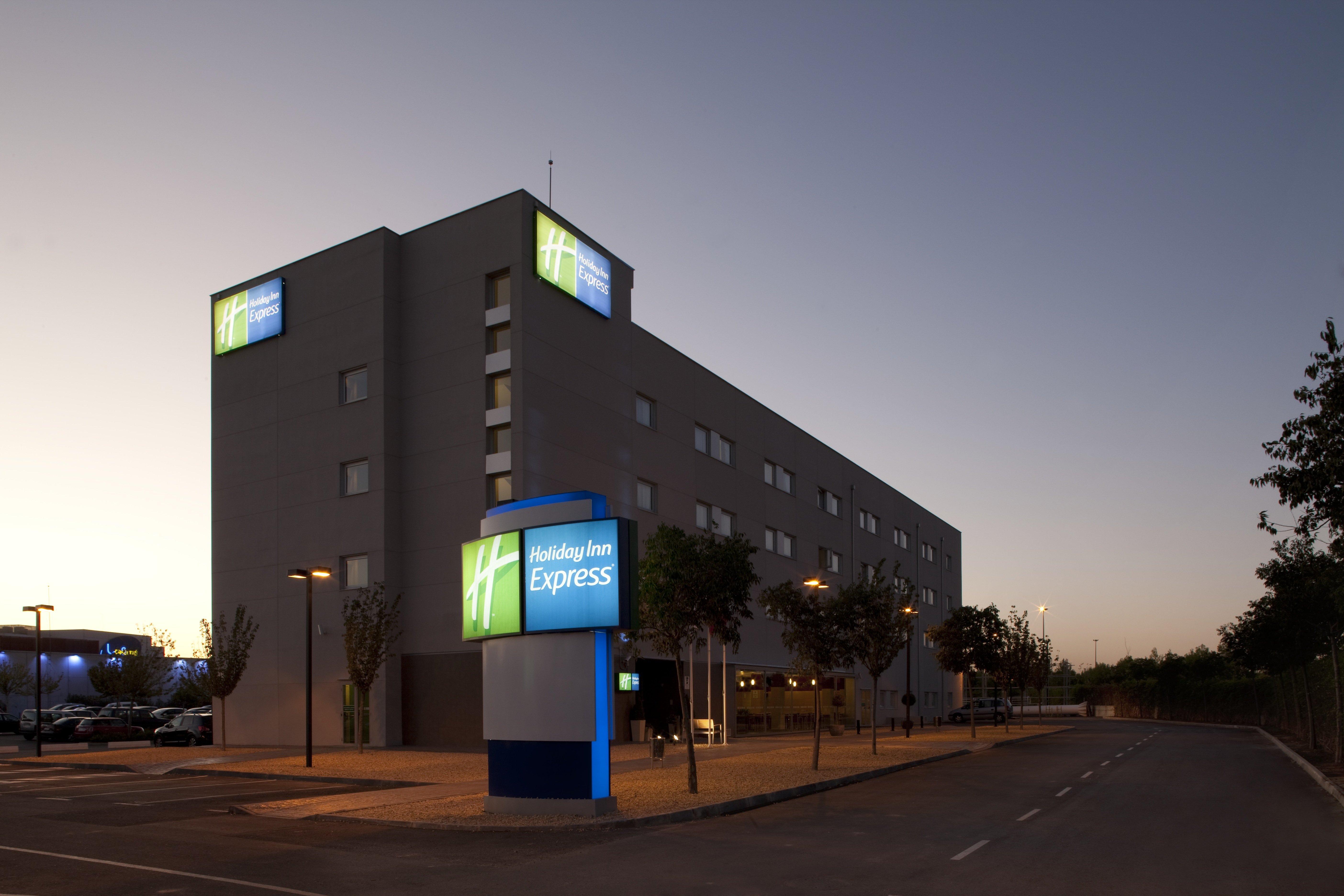 Holiday Inn Express Madrid-Getafe By Ihg Zewnętrze zdjęcie