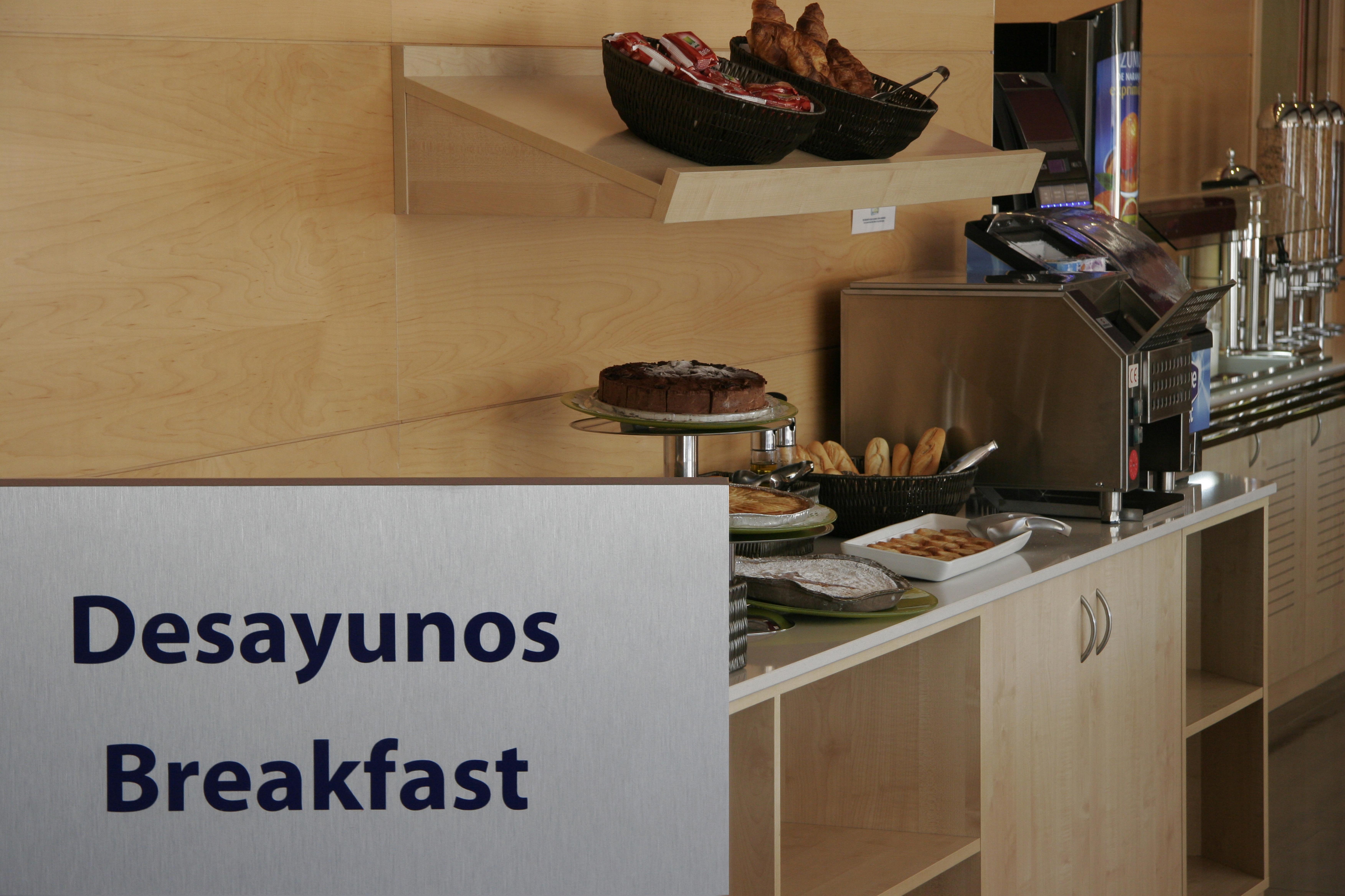 Holiday Inn Express Madrid-Getafe By Ihg Zewnętrze zdjęcie