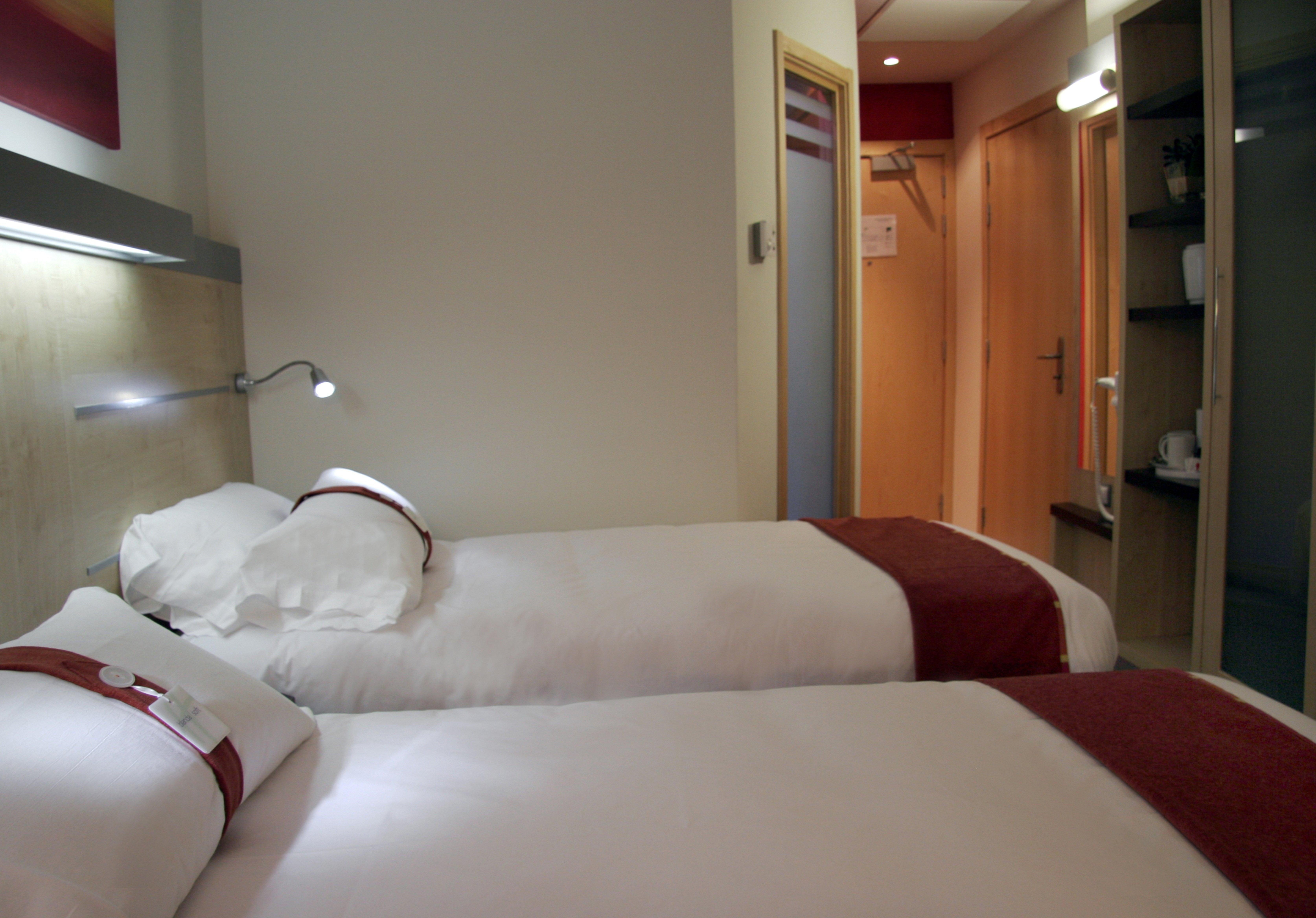 Holiday Inn Express Madrid-Getafe By Ihg Zewnętrze zdjęcie