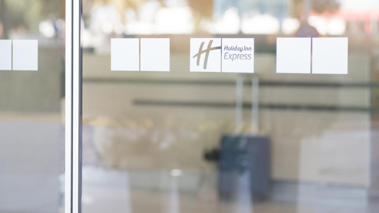 Holiday Inn Express Madrid-Getafe By Ihg Zewnętrze zdjęcie