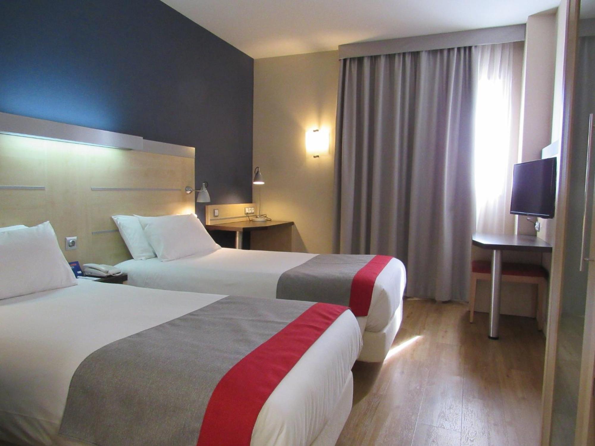 Holiday Inn Express Madrid-Getafe By Ihg Zewnętrze zdjęcie