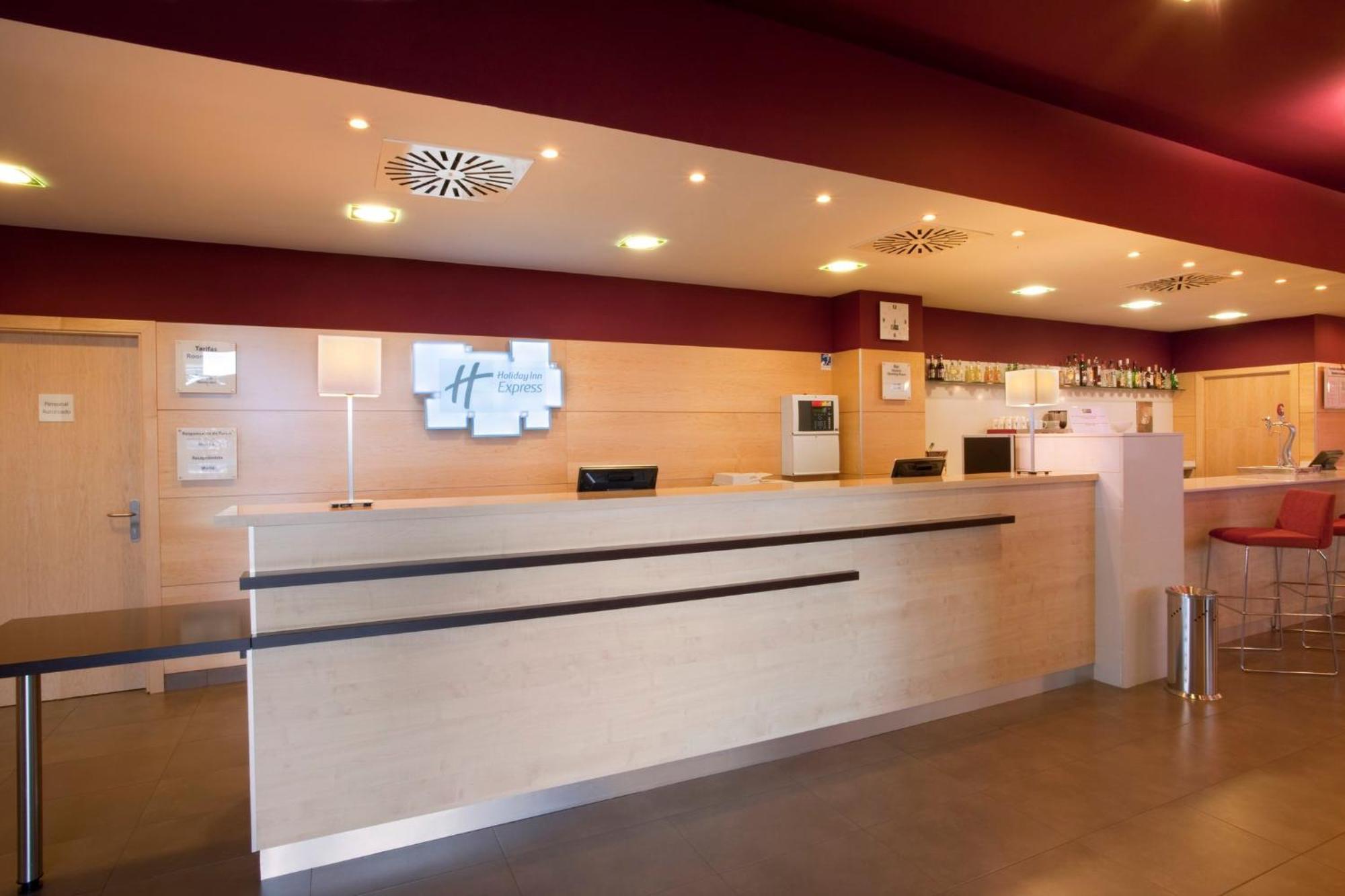 Holiday Inn Express Madrid-Getafe By Ihg Zewnętrze zdjęcie