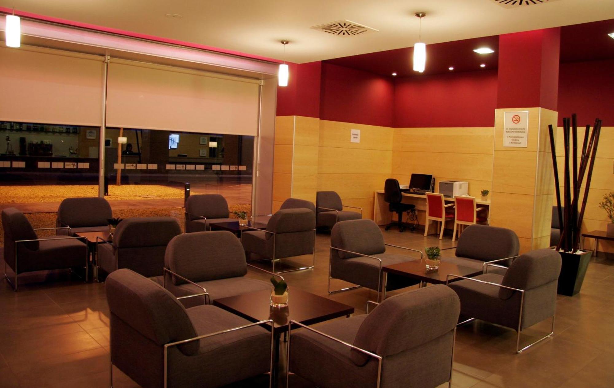Holiday Inn Express Madrid-Getafe By Ihg Zewnętrze zdjęcie