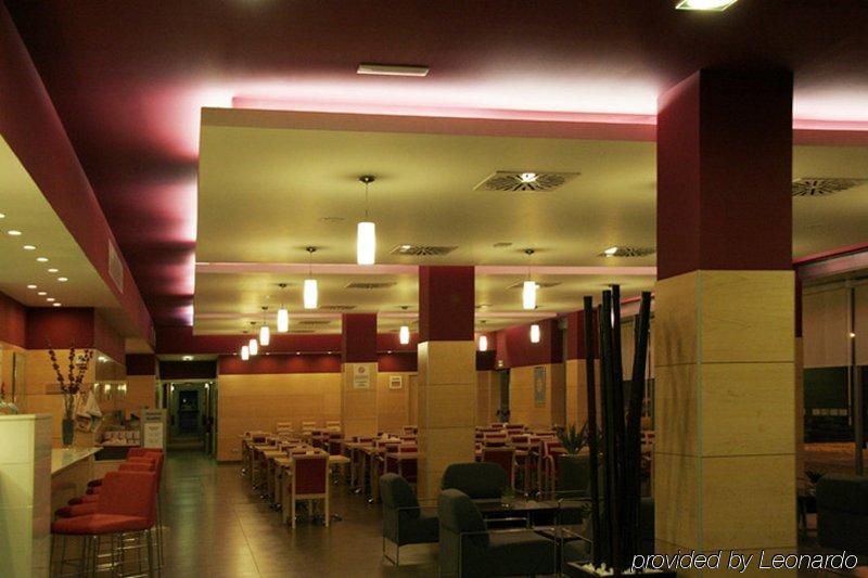 Holiday Inn Express Madrid-Getafe By Ihg Restauracja zdjęcie