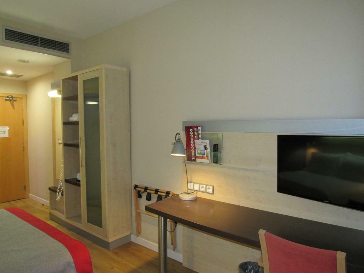 Holiday Inn Express Madrid-Getafe By Ihg Zewnętrze zdjęcie